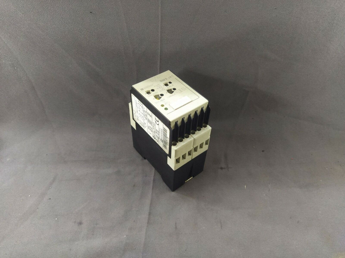 Telemecanique RM3 JA112FG7 Current Measurement Relay 05318 110-130V RM3JA112FG7