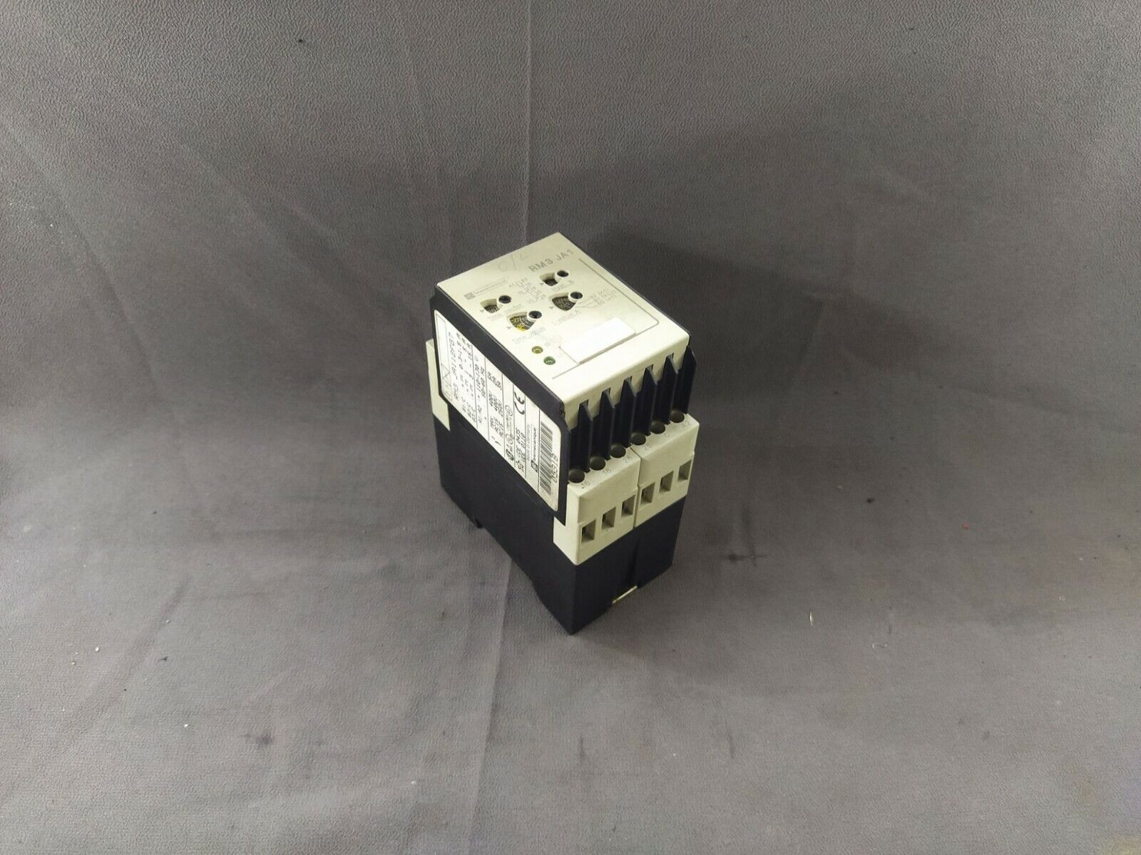 Telemecanique RM3 JA112FG7 Current Measurement Relay 05318 110-130V RM3JA112FG7