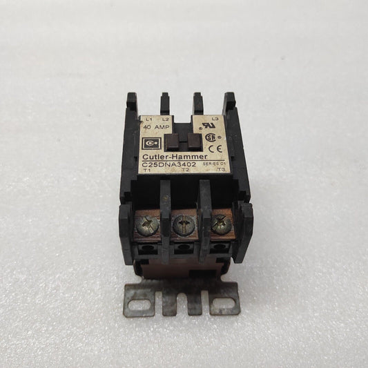 CUTLER HAMMER C25DNA3402 MAGNETIC CONTACTOR 40A COIL VOLTAGE 24V