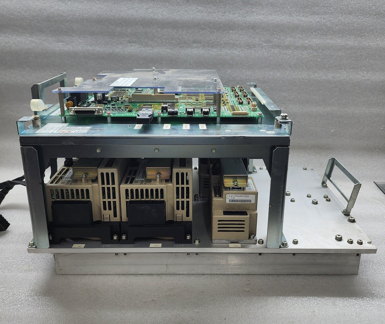 YASKAWA SRDA-MH50 SERVOPACK JZRCR-YSV04-11 MOTOMAN ROBOT DRIVE R15417-257-10