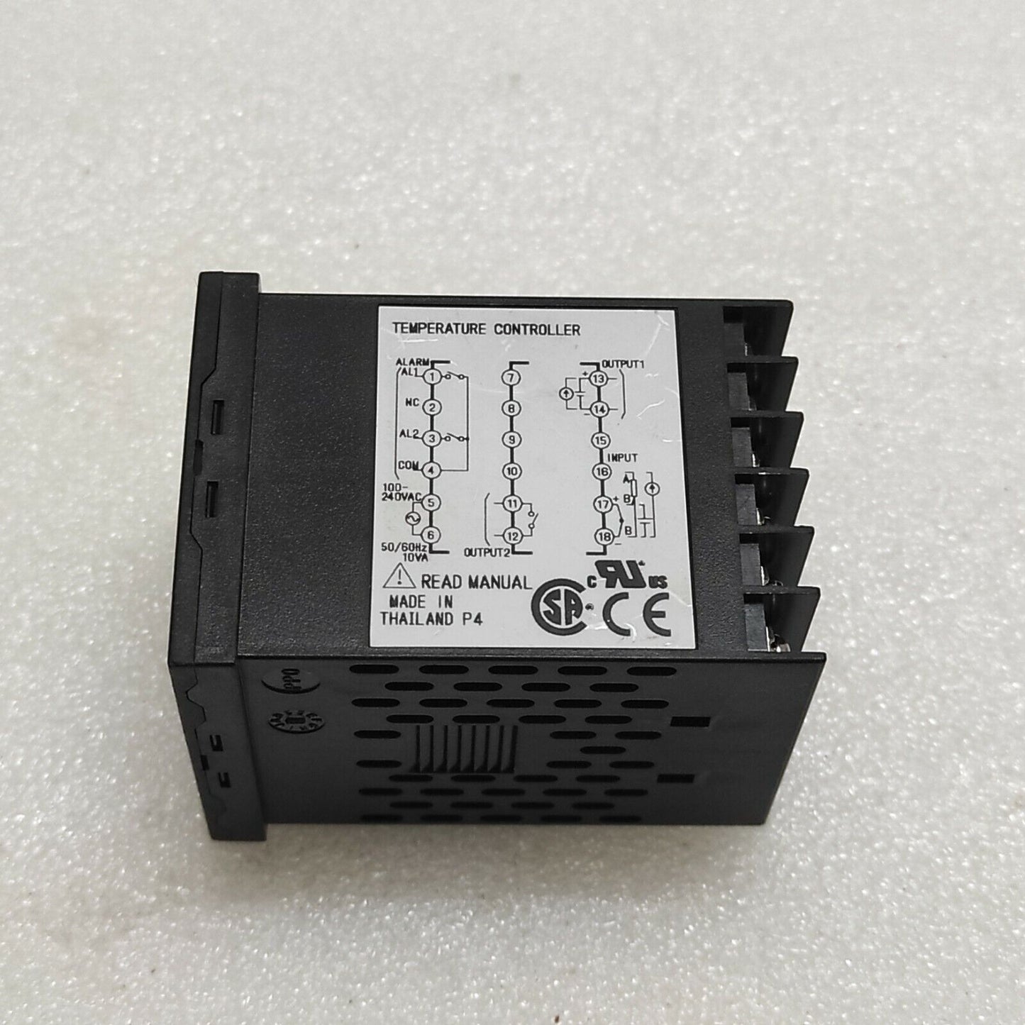 FUJI ELECTRIC PXF4 TEMPERATURE CONTROLLER PXF4ACY2-FV100 100-240V 48X48 MM