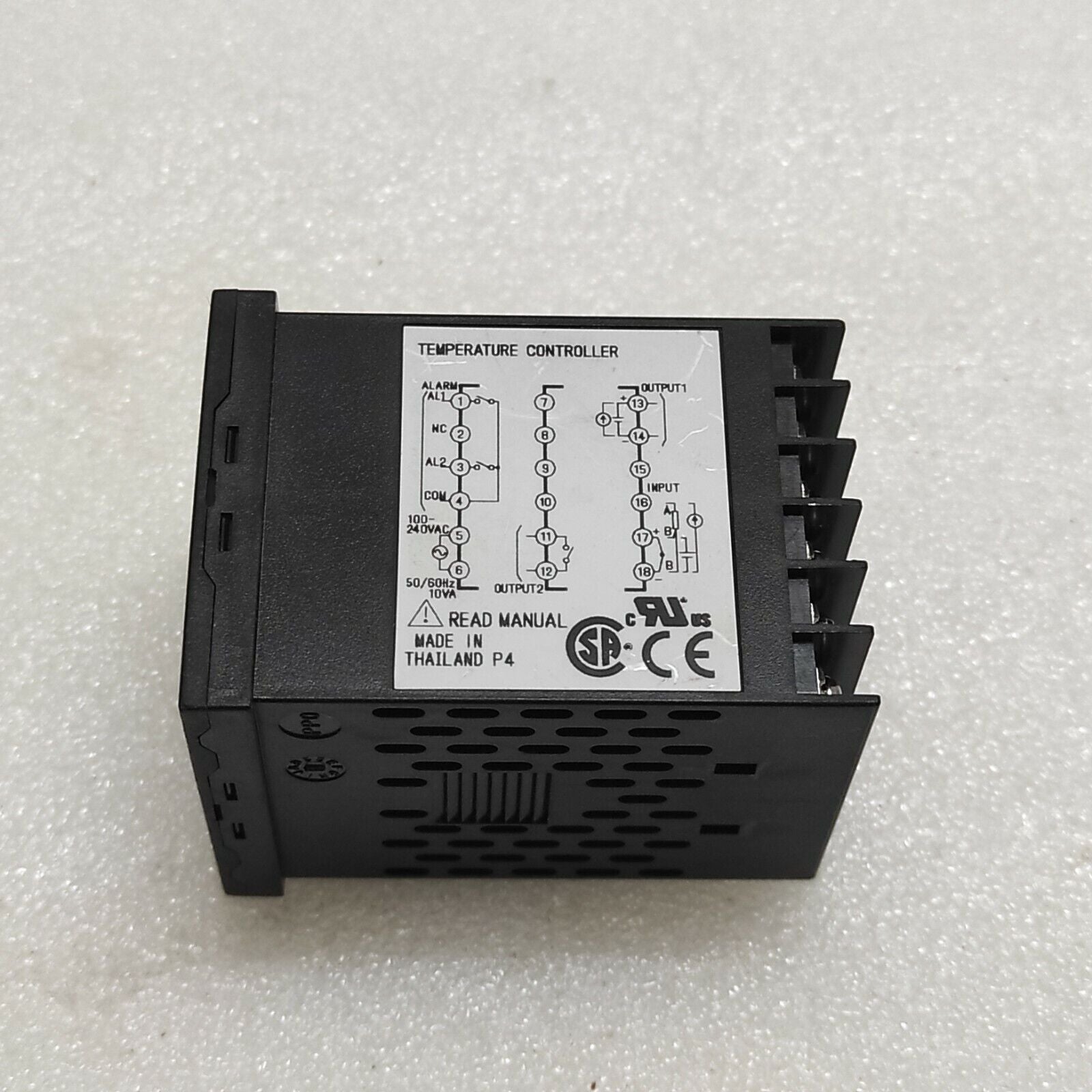 FUJI ELECTRIC PXF4 TEMPERATURE CONTROLLER PXF4ACY2-FV100 100-240V 48X48 MM