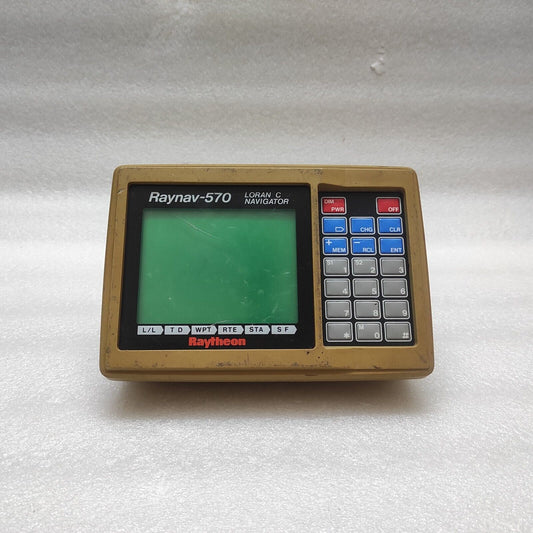 RAYTHEON RAYNAV-570 LORAN C NAVIGATOR 