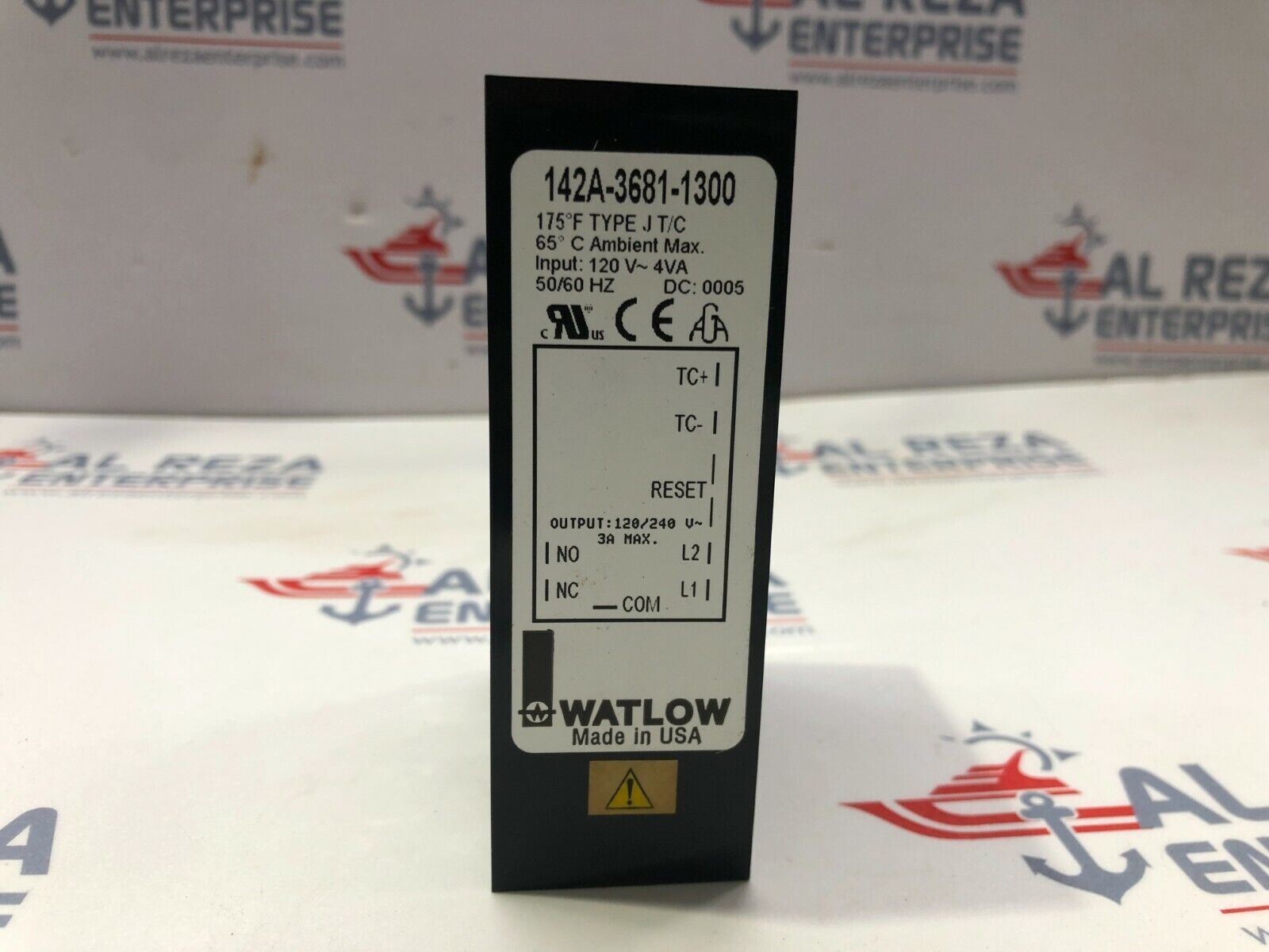 WATLOW 142A-3681-1300 TEMPERATURE PROCESS CONTROLLER 120V