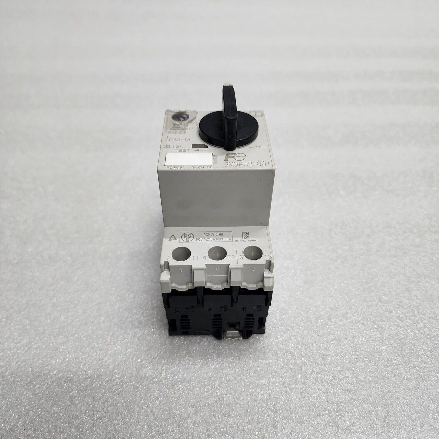 FUJI ELECTRIC BM3RHB-001 MANUAL MOTOR STARTER 0.63-1A