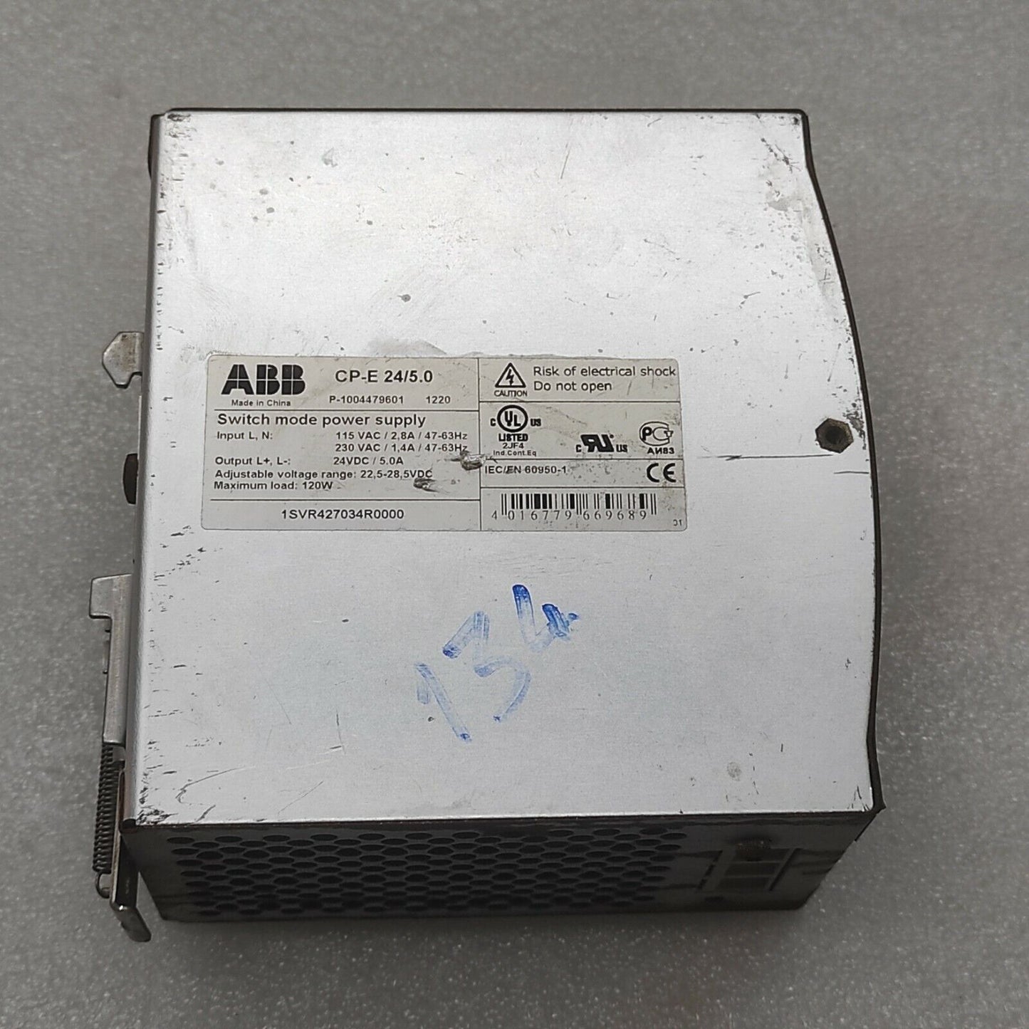 ABB CP-E 24/5.0 POWER SUPPLY 1SVR427034R0000 24VDC 5A SCREW RUSTED