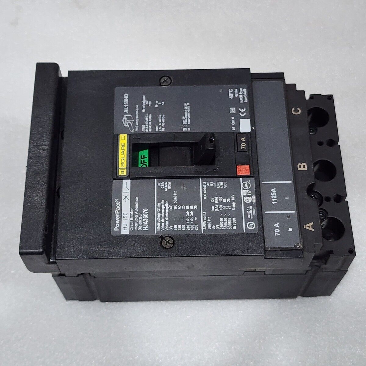 SQUARE D HJA36070 70A CIRCUIT BREAKER 480VAC 250VDC WITHOUT JAWS & PROTECTOR
