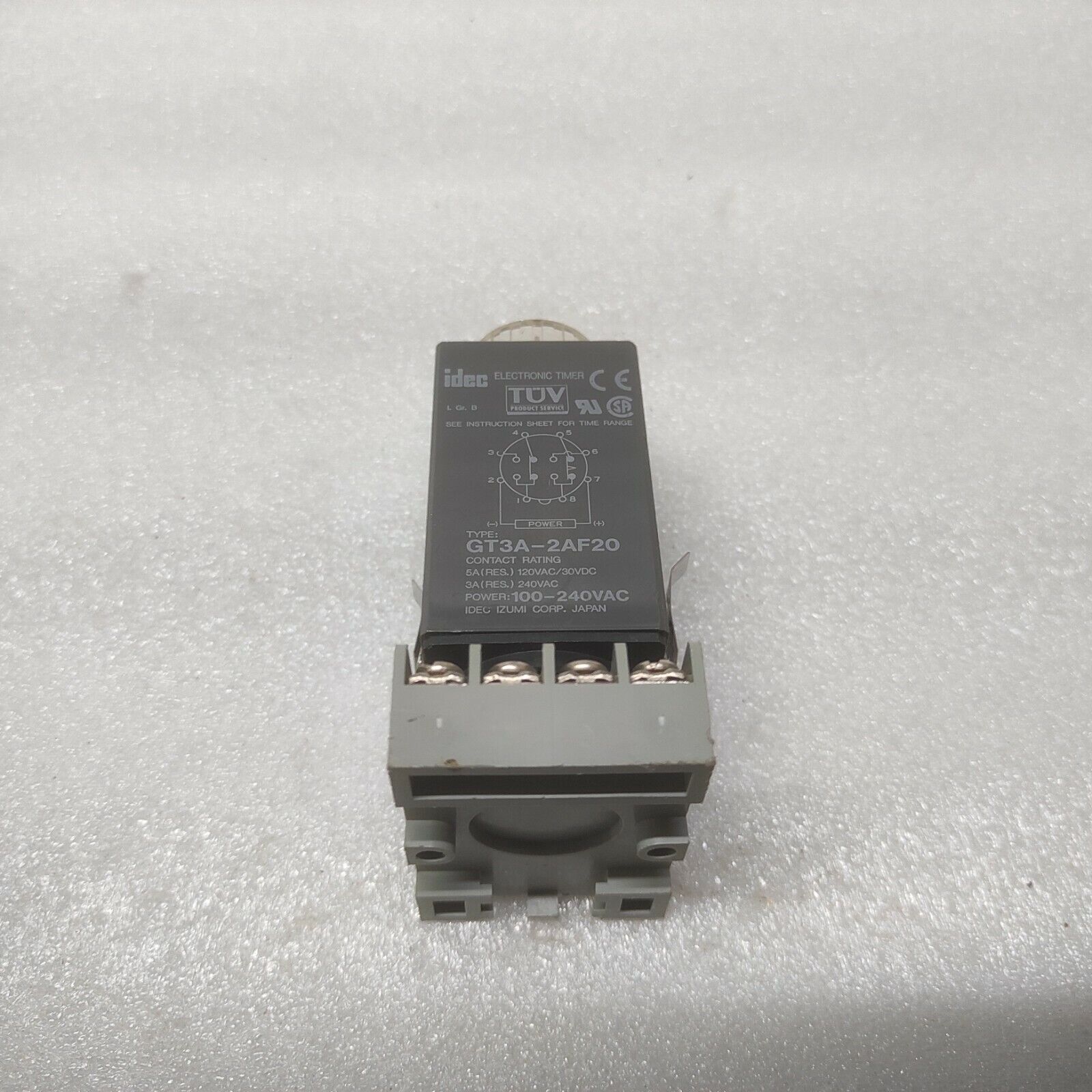 IDEC GT3A-2AF20 MULTIFUNCTION TIMER 100-240VAC