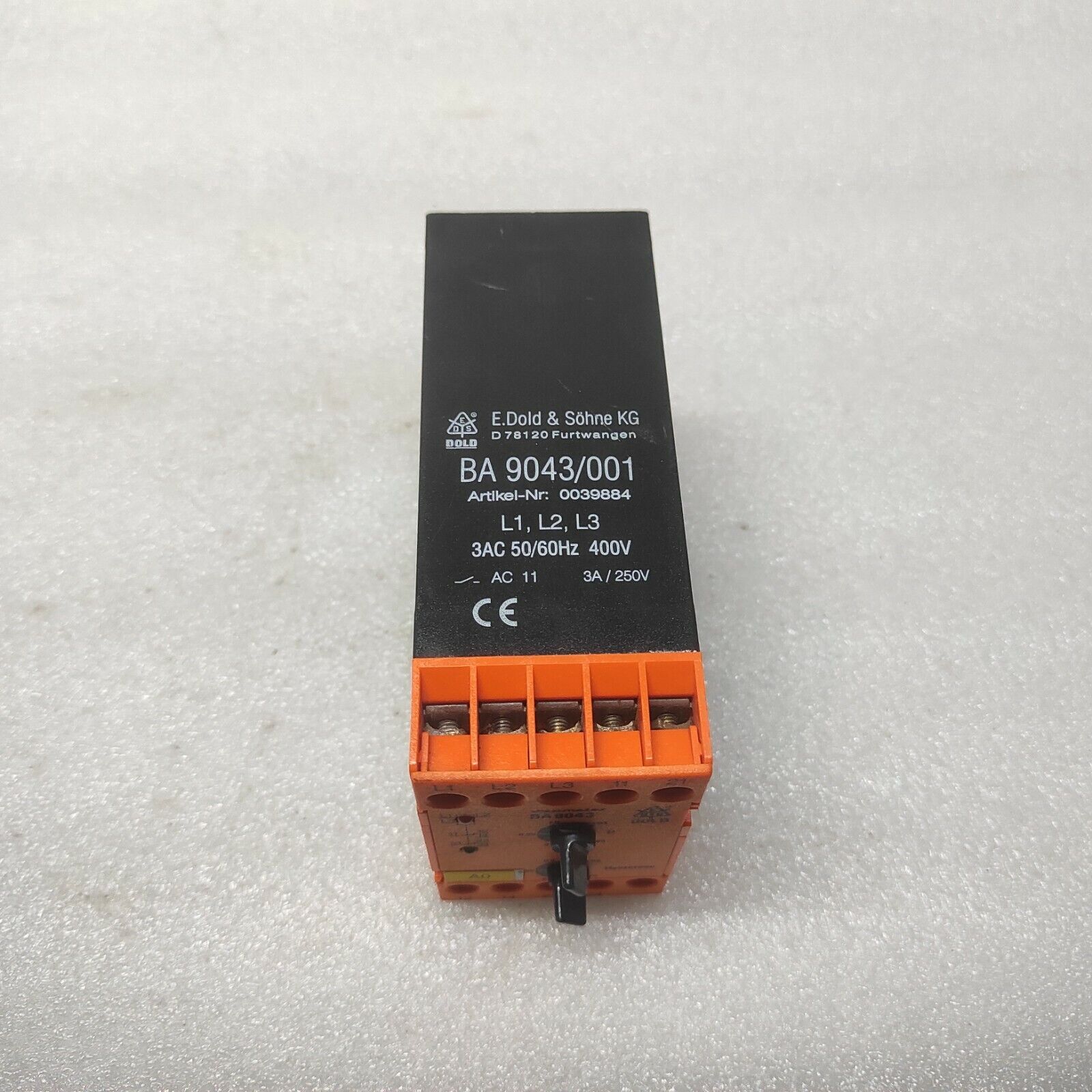 DOLD BA 9043/001 UNDERVOLTAGE RELAY 0039884 400V