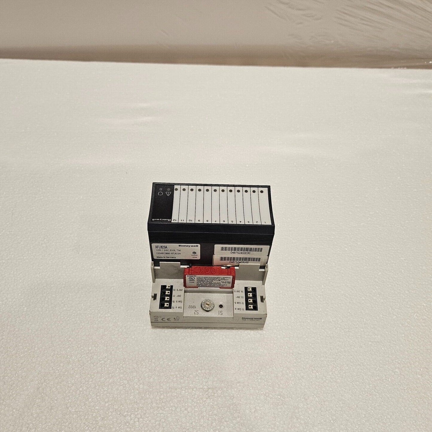 HONEYWELL XFL823A INPUT MODULE 1204BC0692-XFL823A