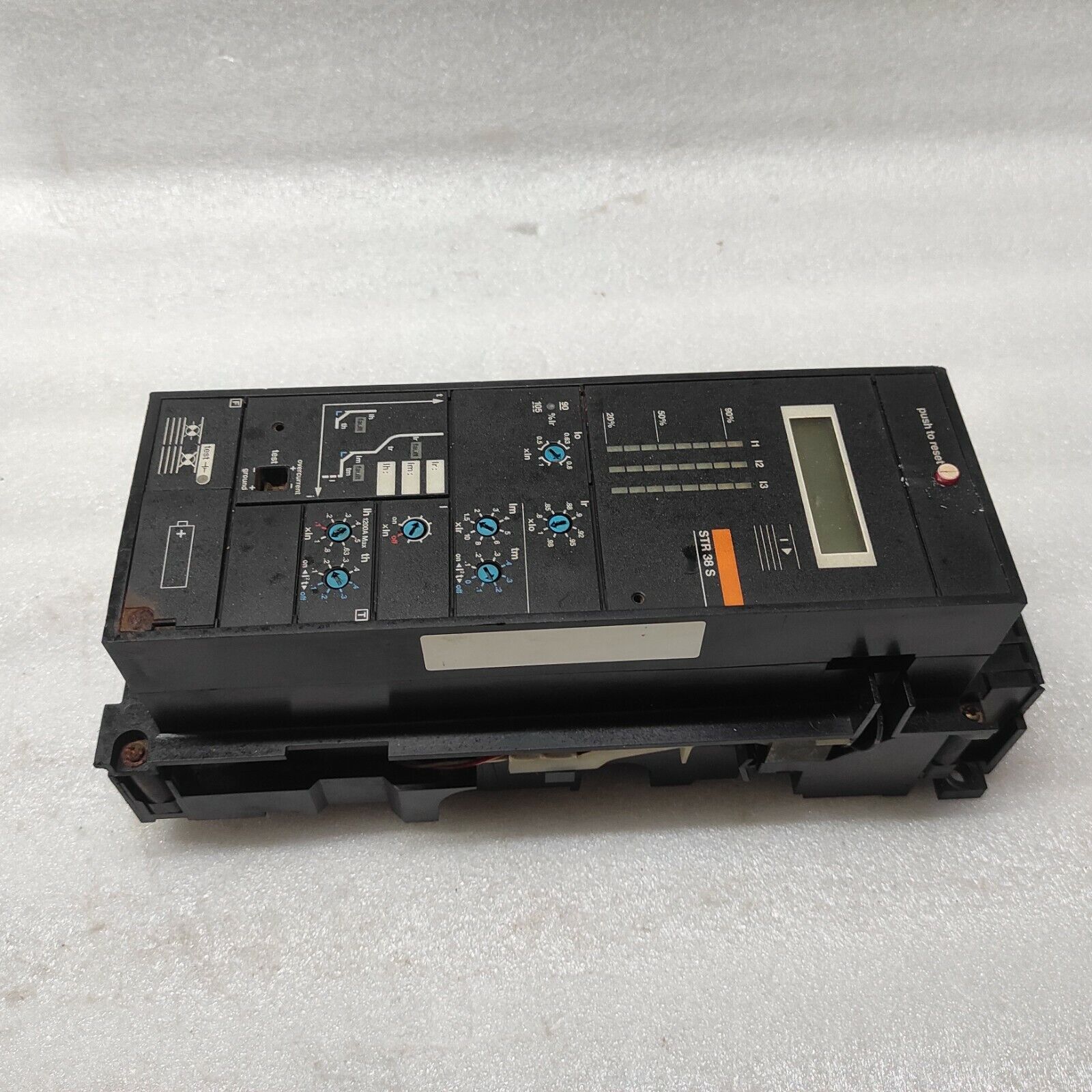 MERLIN GERIN STR38S MASTERPACT FOR CIRCUIT BREAKER 1200A