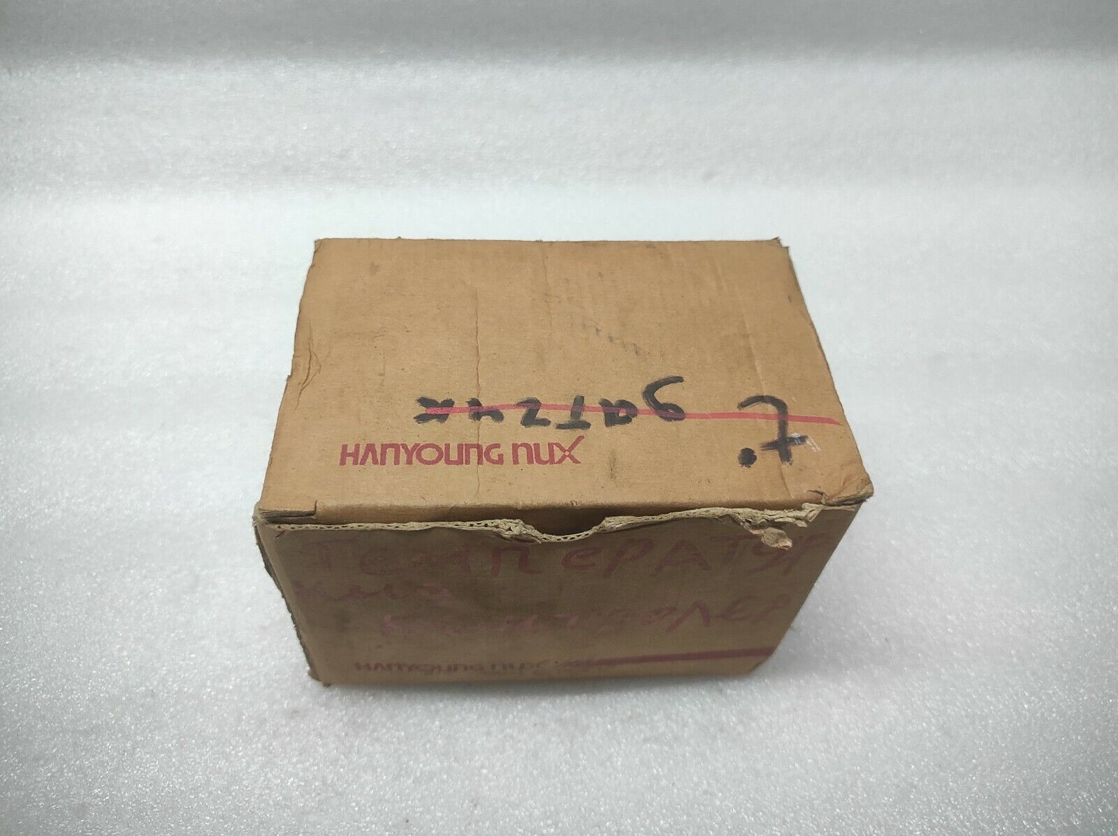 HANYOUNG NUX HY-2000-FPMNR 07 TEMPERATURE CONTROLLER 110-220V 