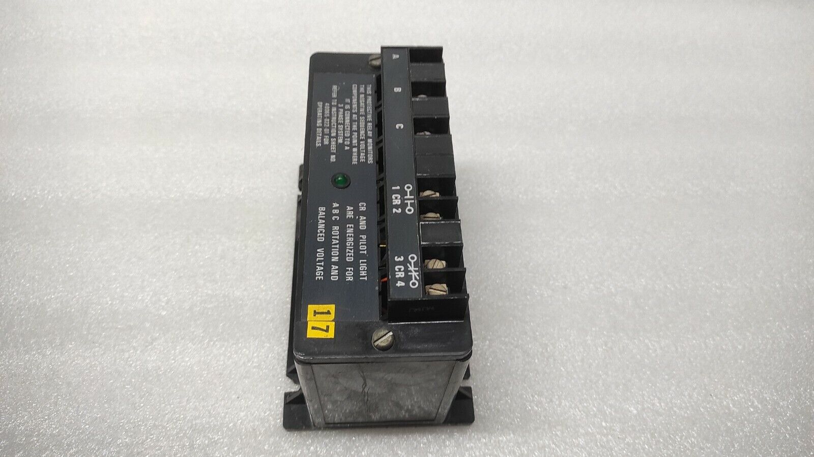 ALLEN BRADLEY CAT 813S-V0B LINE VOLTAGE MONITOR RELAY