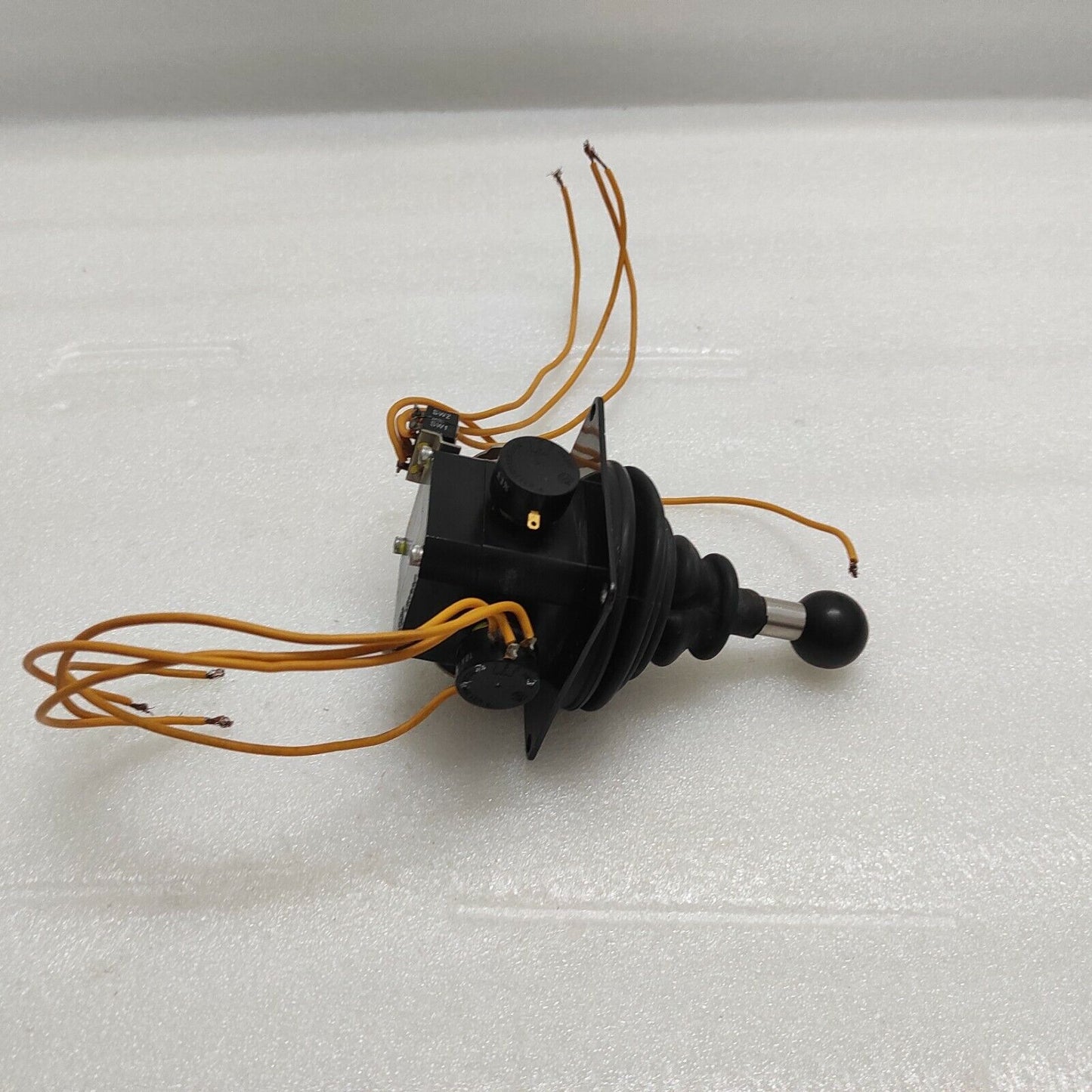 ETI SYSTEMS J50-CR2T4-SMB JOYSTICK CONTROLLER