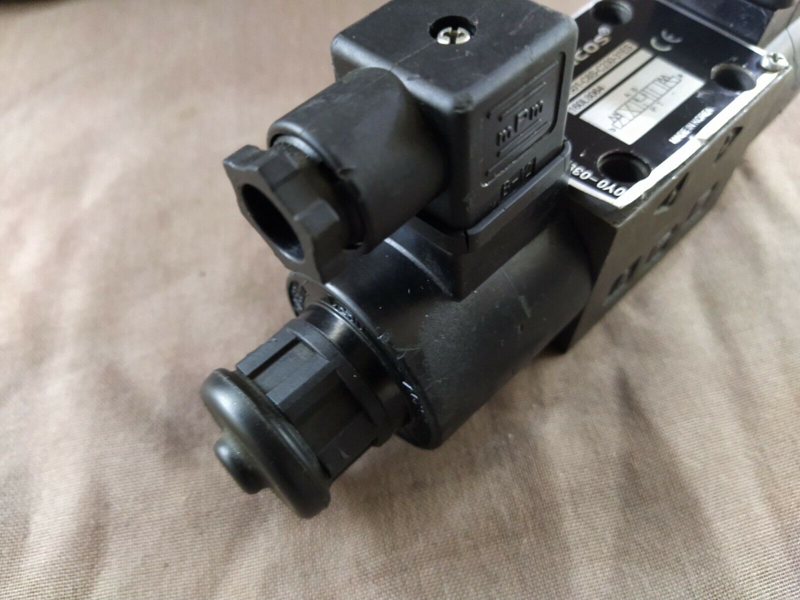 DAMCOS SA G01 C6S C230 31ES Solenoid Operated Direktionale Regelventil SAG01C6S