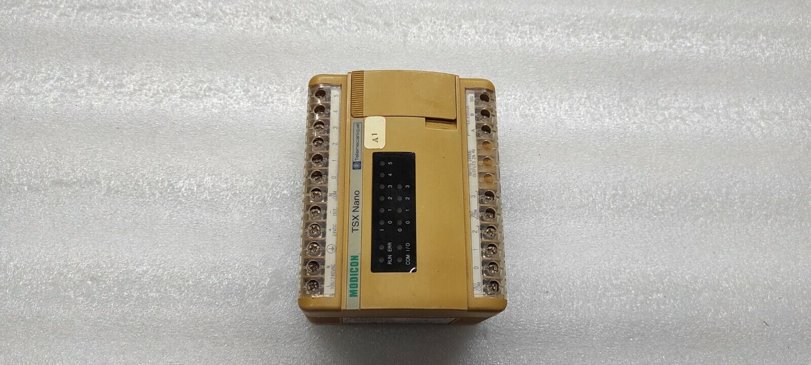 TELEMECANIQUE TSX NANO PLC TSX07301028 100-240VAC