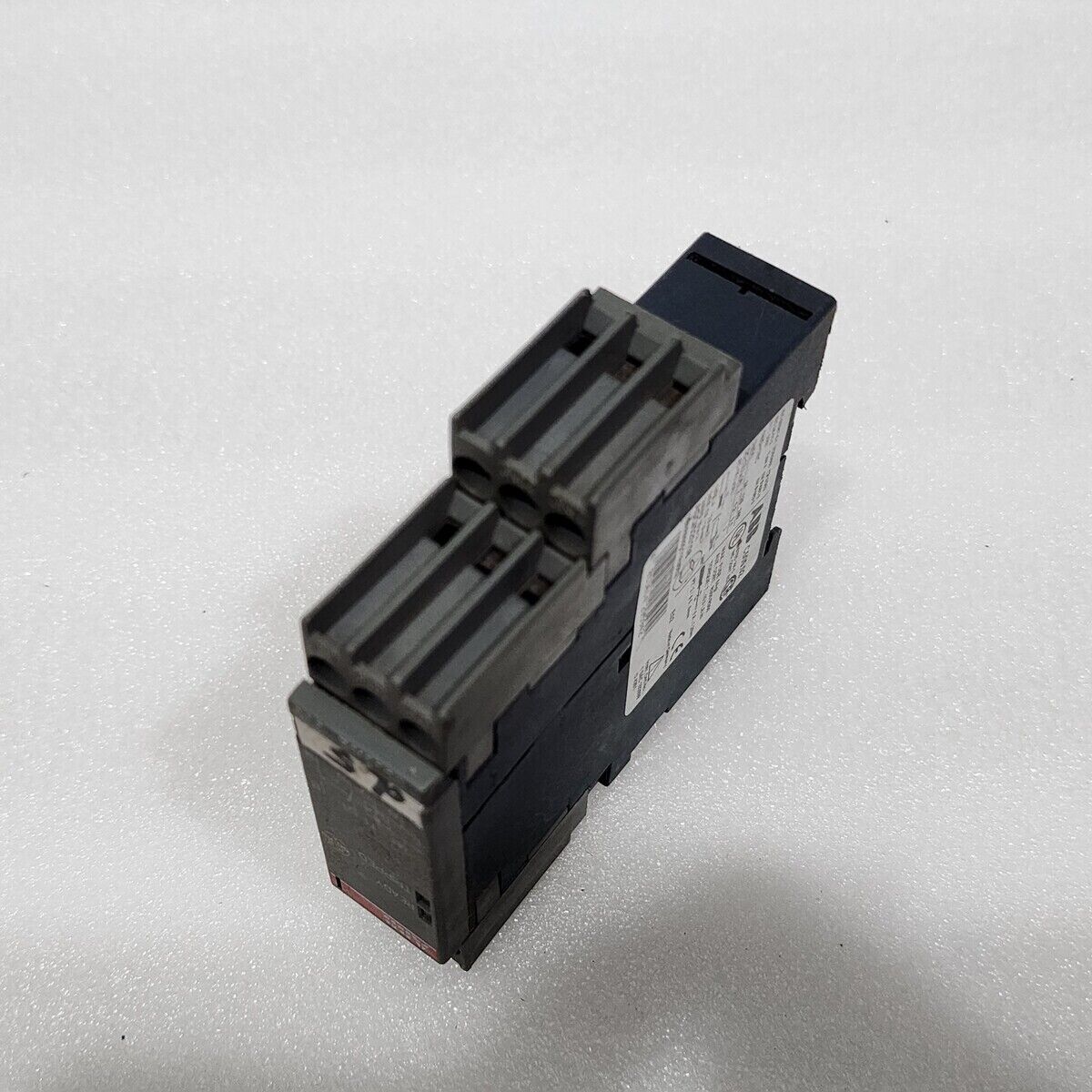 ABB C505.02 THERMISTOR MOTOR PROTECTION UNIT 1SAR600011R0002