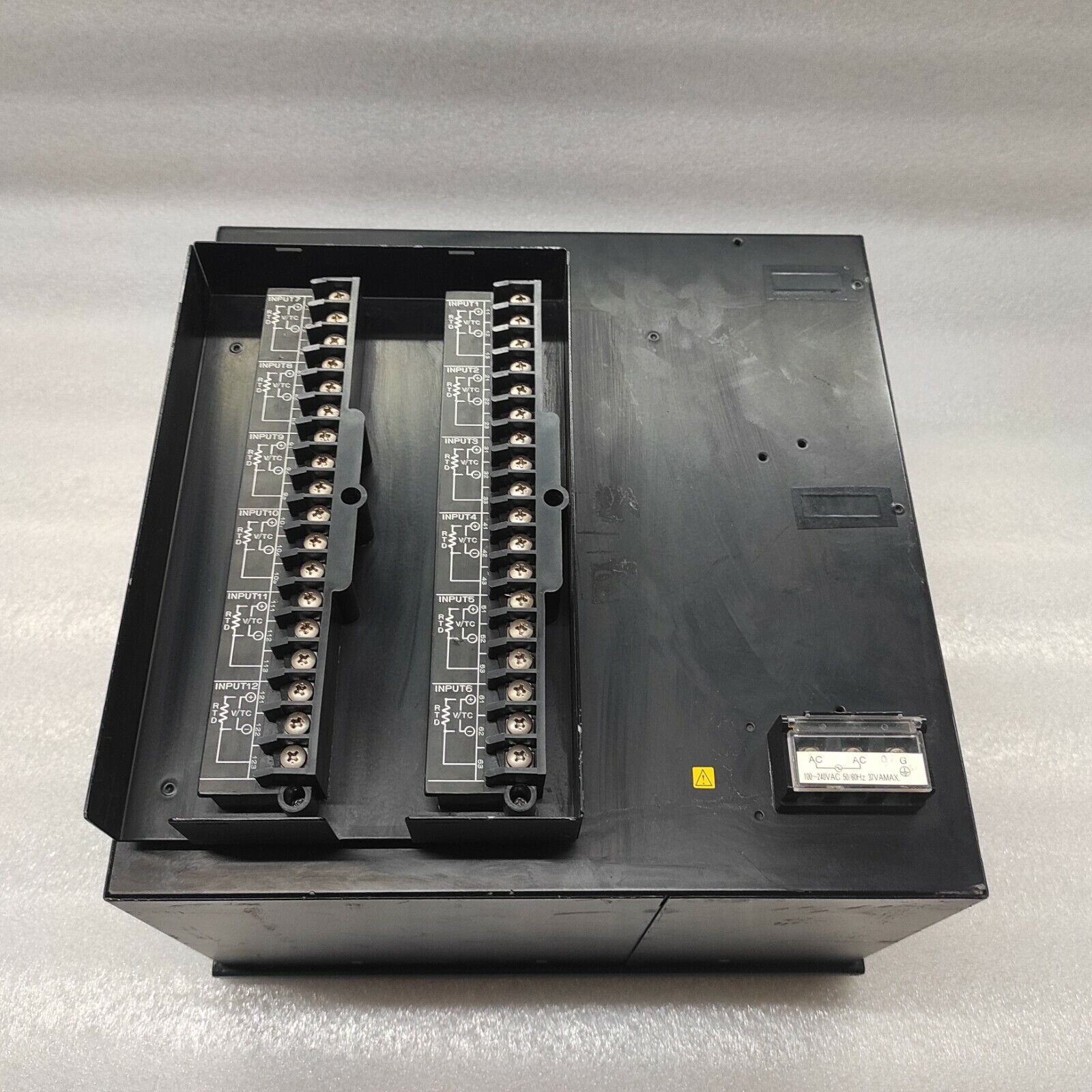 FUJI ELECTRIC PHA98004-EA0YV STRIP CHART RECORDER 100-240V