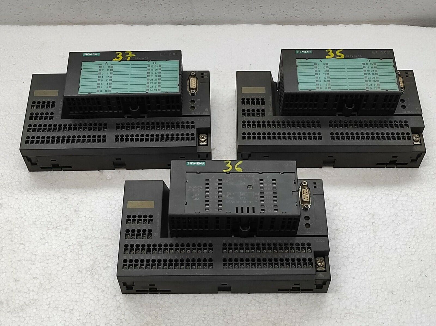 Siemens 6ES7 193-1CL00-0XA0 Terminal Block 6ES7 133-1BL01-0XB0 ET200L