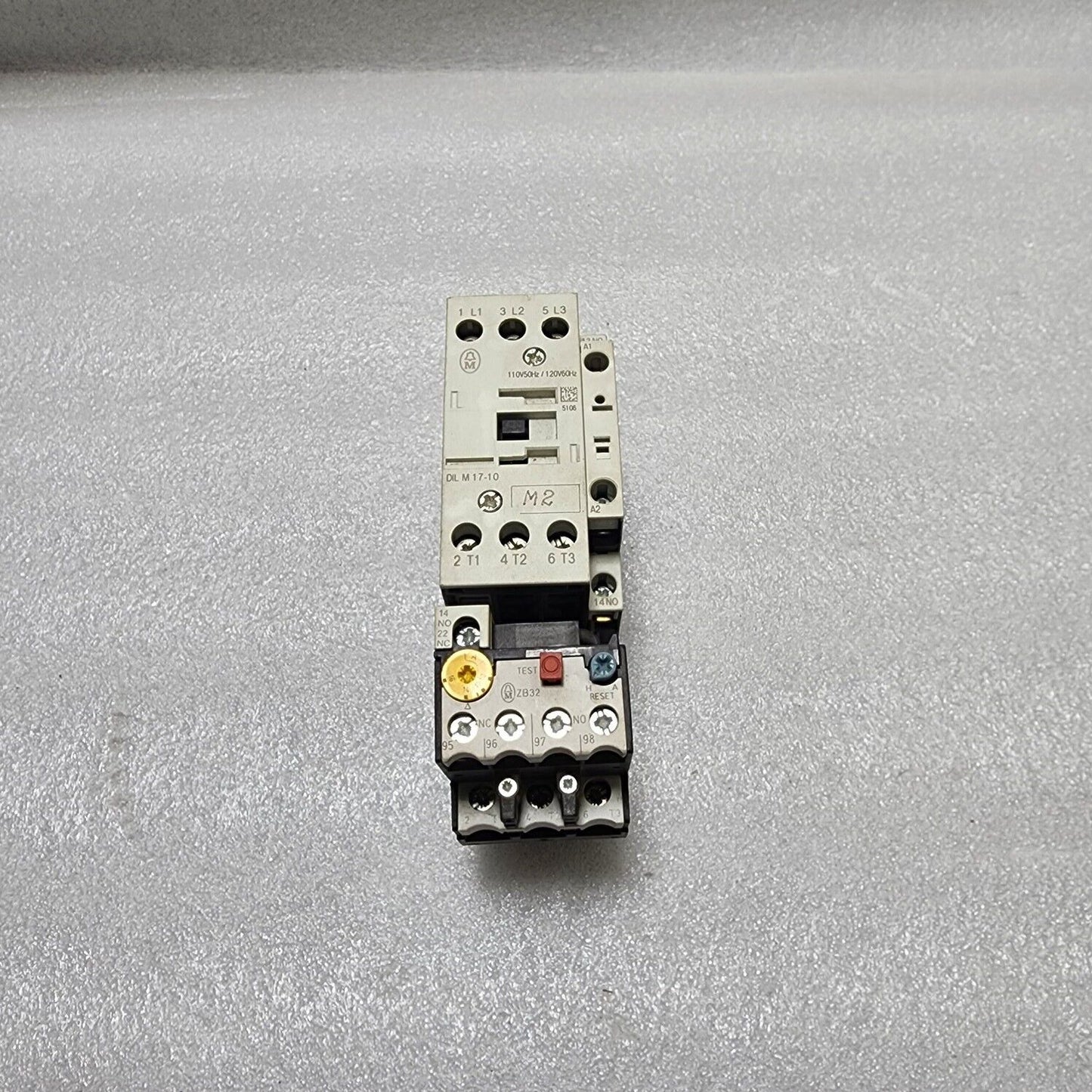 MOELLER DIL M 17-10 CIRCUIT BREAKER ZB32-16 OVERLOAD RELAY