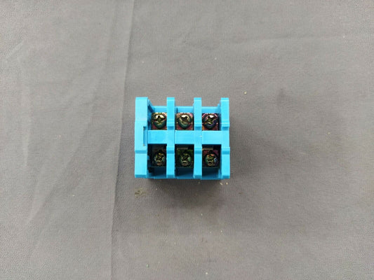 IDEC BNH15LE Terminal Block 550V MAX 2MM2
