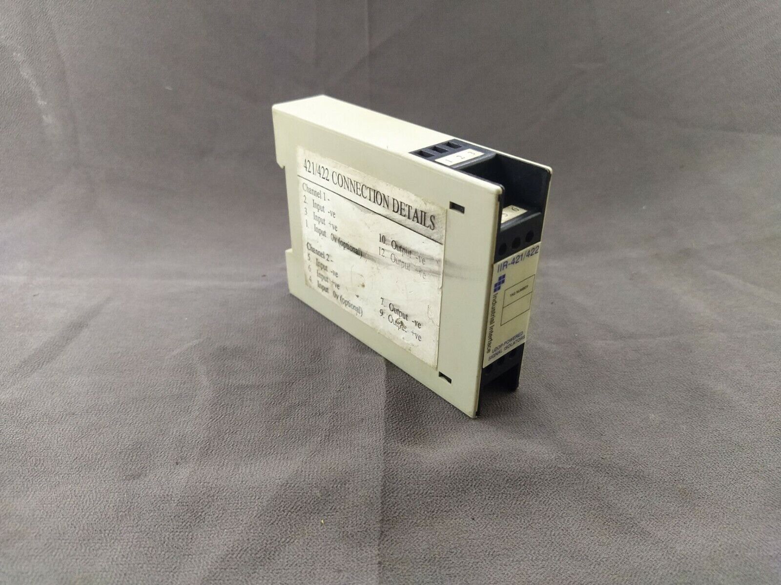 Industrial Interface IIR-421/422 Loop Powered Signal Isolator IIR-421-422