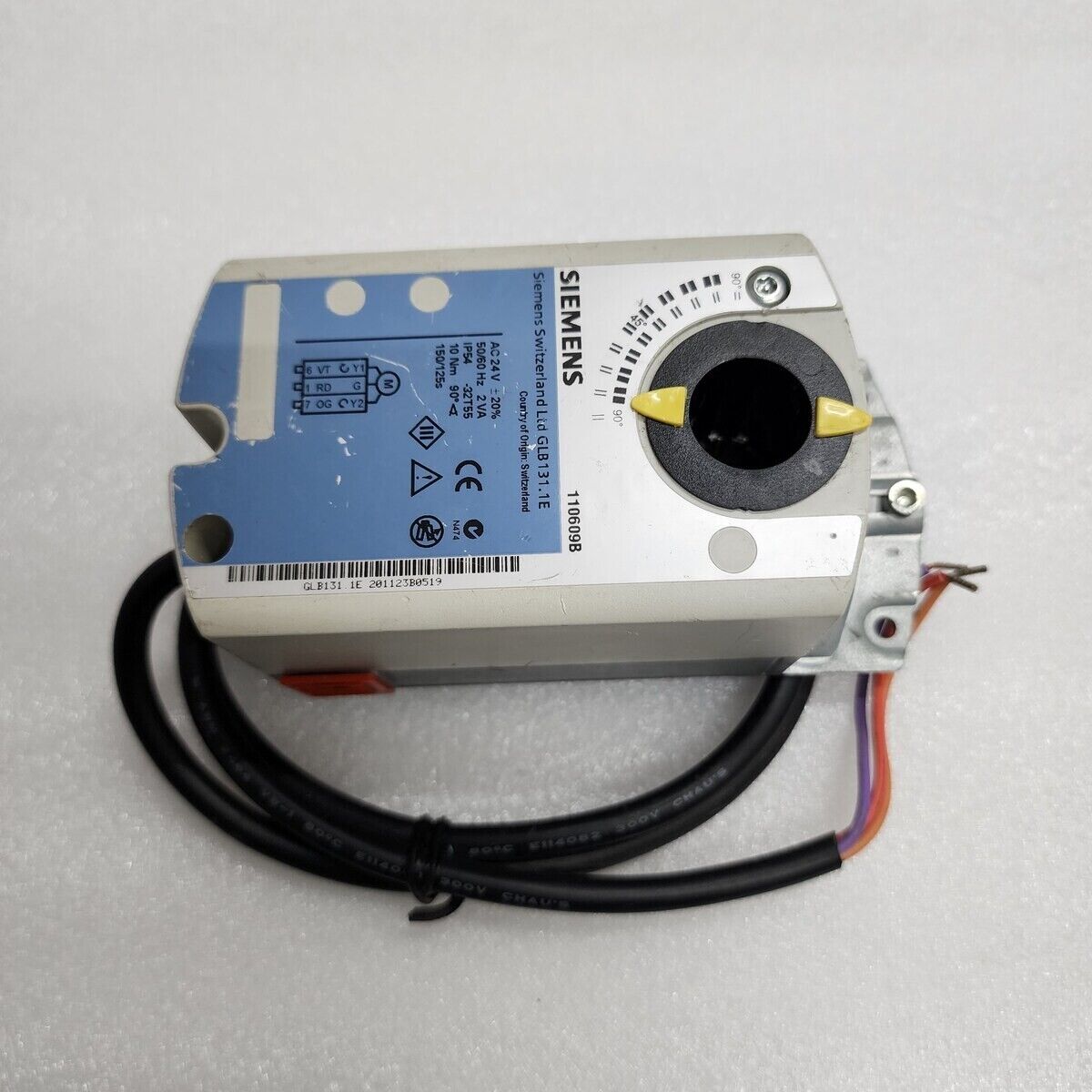 SIEMENS RXC32.1 CONTROLLER WITH GLB 131.1E ACTUATOR 24VAC