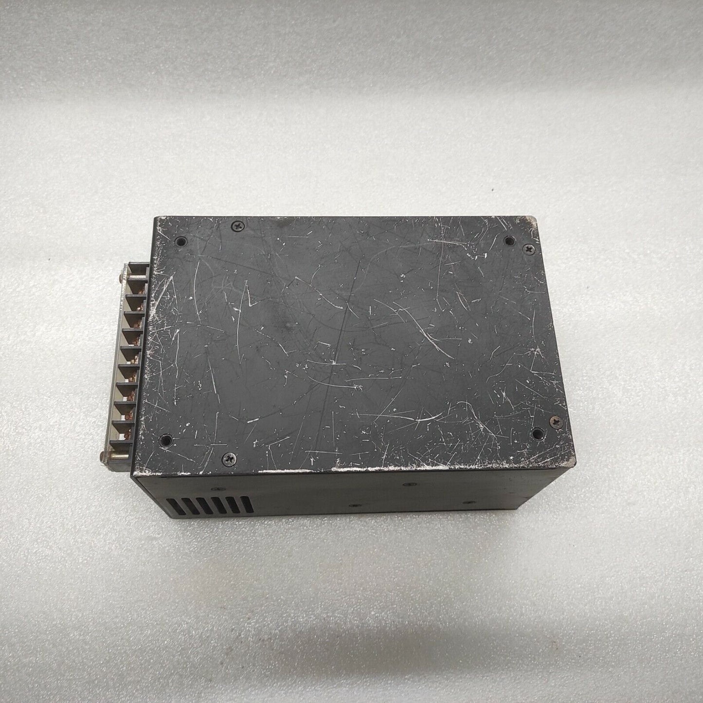 FINE SUNTRONIX VSF400-12 POWER SUPPLY 12VDC 32A