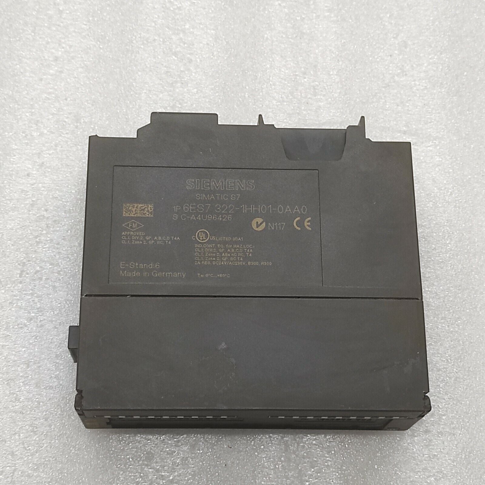 SIEMENS 6ES7 322-1HH01-0AA0 OUTPUT MODULE