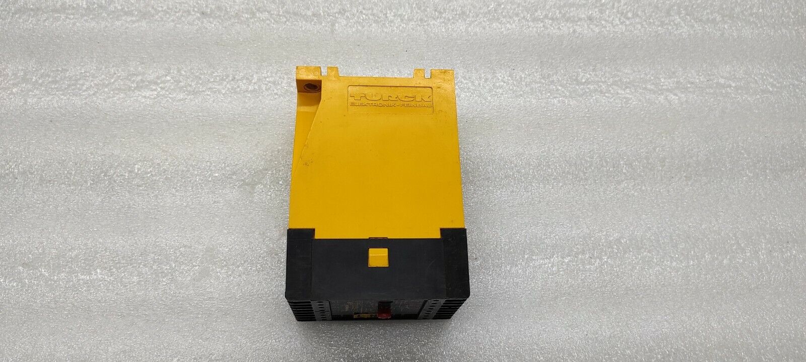 TURCK MS 22-12-R ROTATIONAL SPEED CONTROL 220VAC