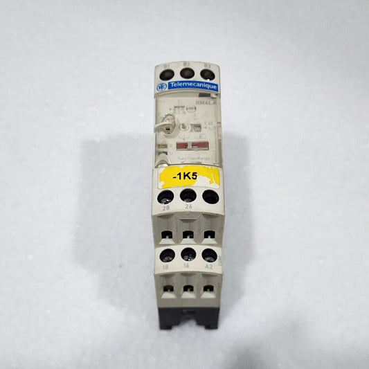 RM4LA32MW LIQUID LEVEL CONTROL RELAY 24-240VAC/DC