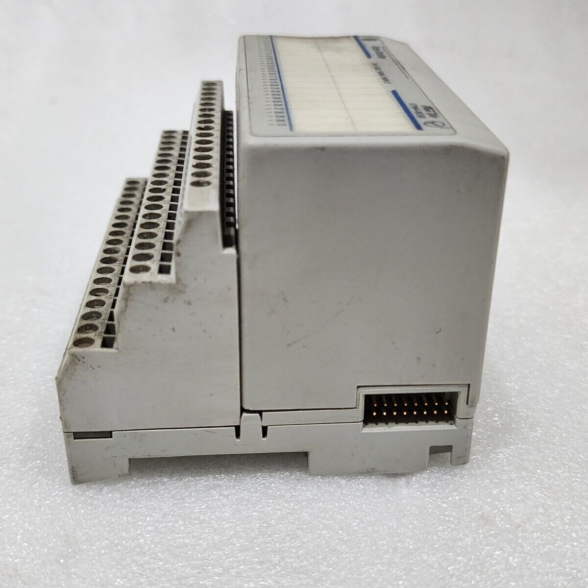 ALLEN BRADLEY CAT 1794-IB32 SERIES A 95760702 FLEX I/O MODULE 1794-TB32 96385272