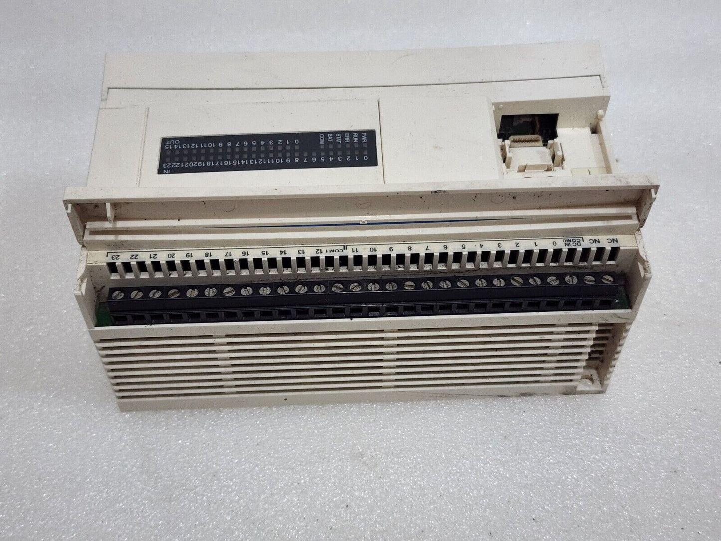 TWDLCDA40DRF COMPACT PLC 24VDC