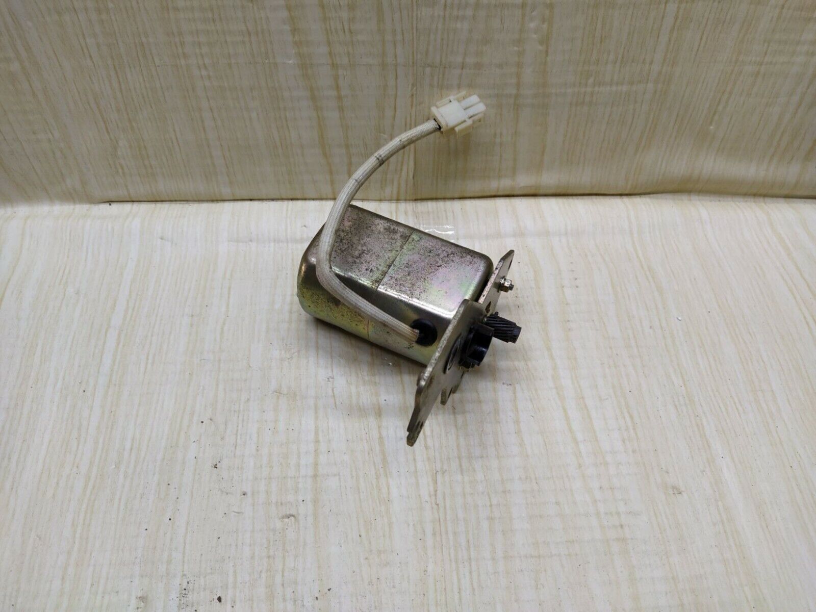 TERASAKI 3M-1502C MOTOR 200-220V AC/DC