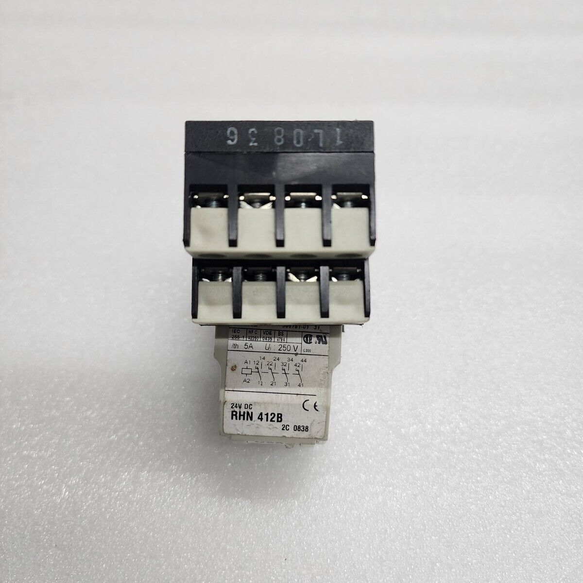 TELEMECANIQUE RHN 412B PLUG IN RELAY 24V