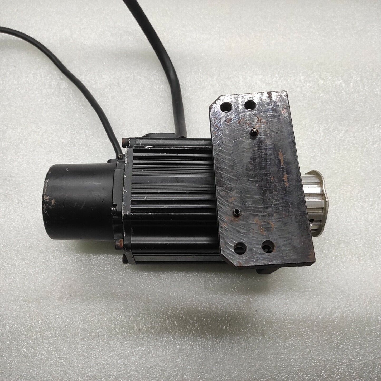 HIGEN FMACN06-PB00IN AC SERVO MOTOR 600W 3.5A 1.91N-m 3000 RPM