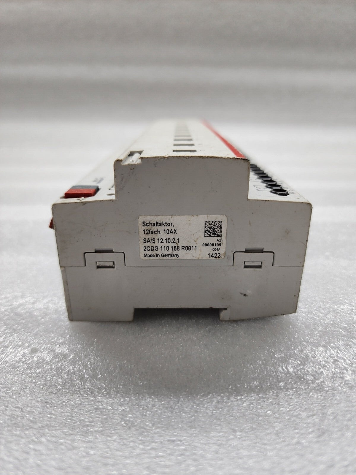 ABB SA/S 12.10.2.1 SWITCH ACTUATOR 2CDG110158R0011