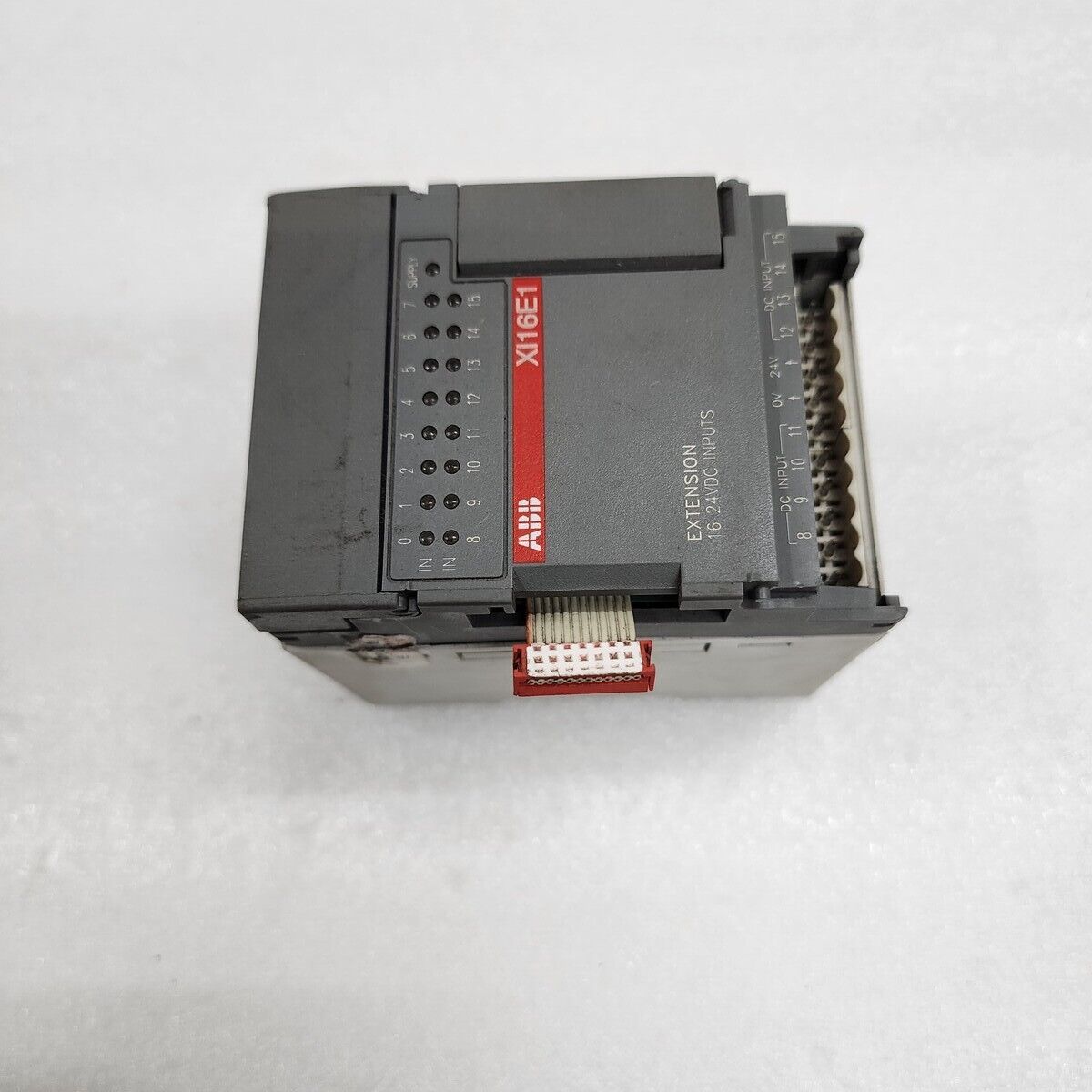ABB XI16E1 DIGITAL INPUT MODULE XI16E1-E4.0 1SBP260100R1001