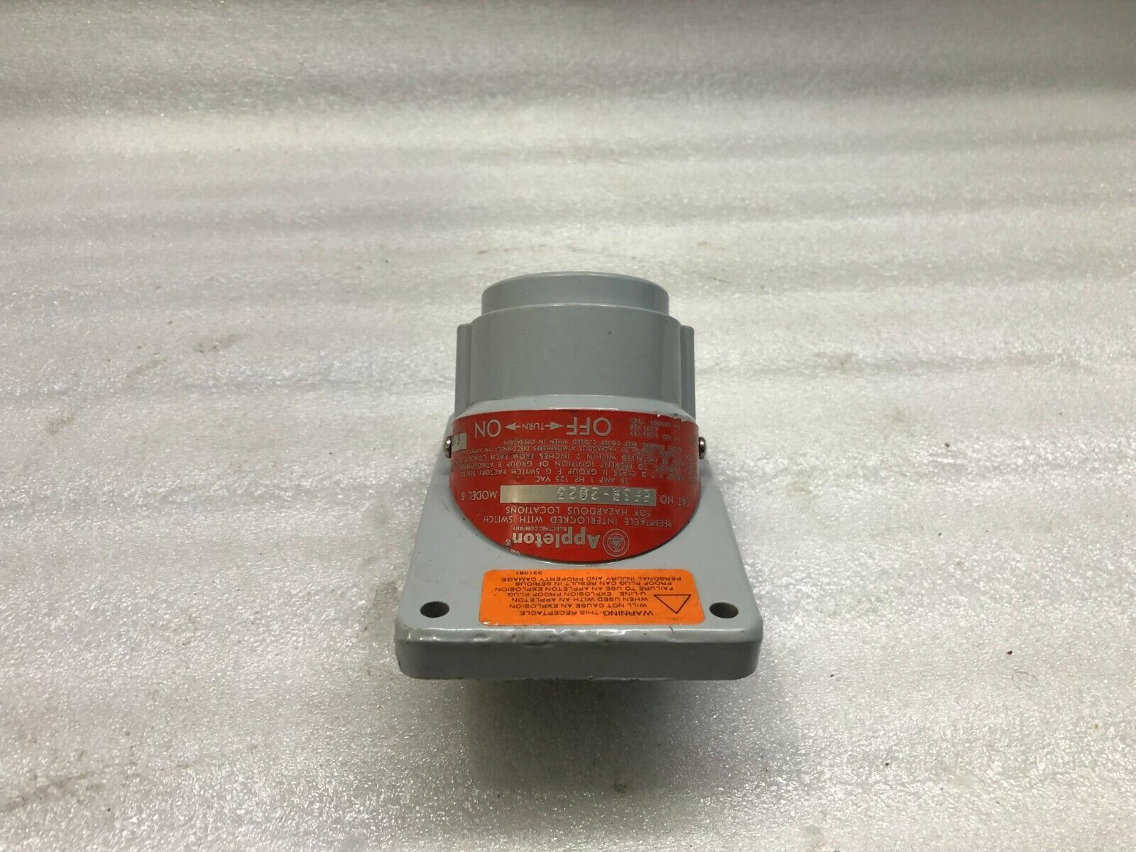 APPLETON EFSR-2023 RECEPTACLE COVER ASSEMBLY 20AMP 1HP 125VAC 