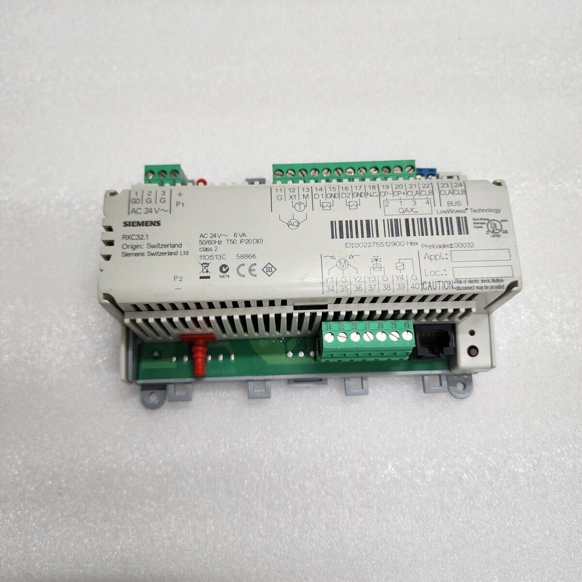 SIEMENS RXC32.1 CONTROLLER WITH GLB 131.1E ACTUATOR 24VAC