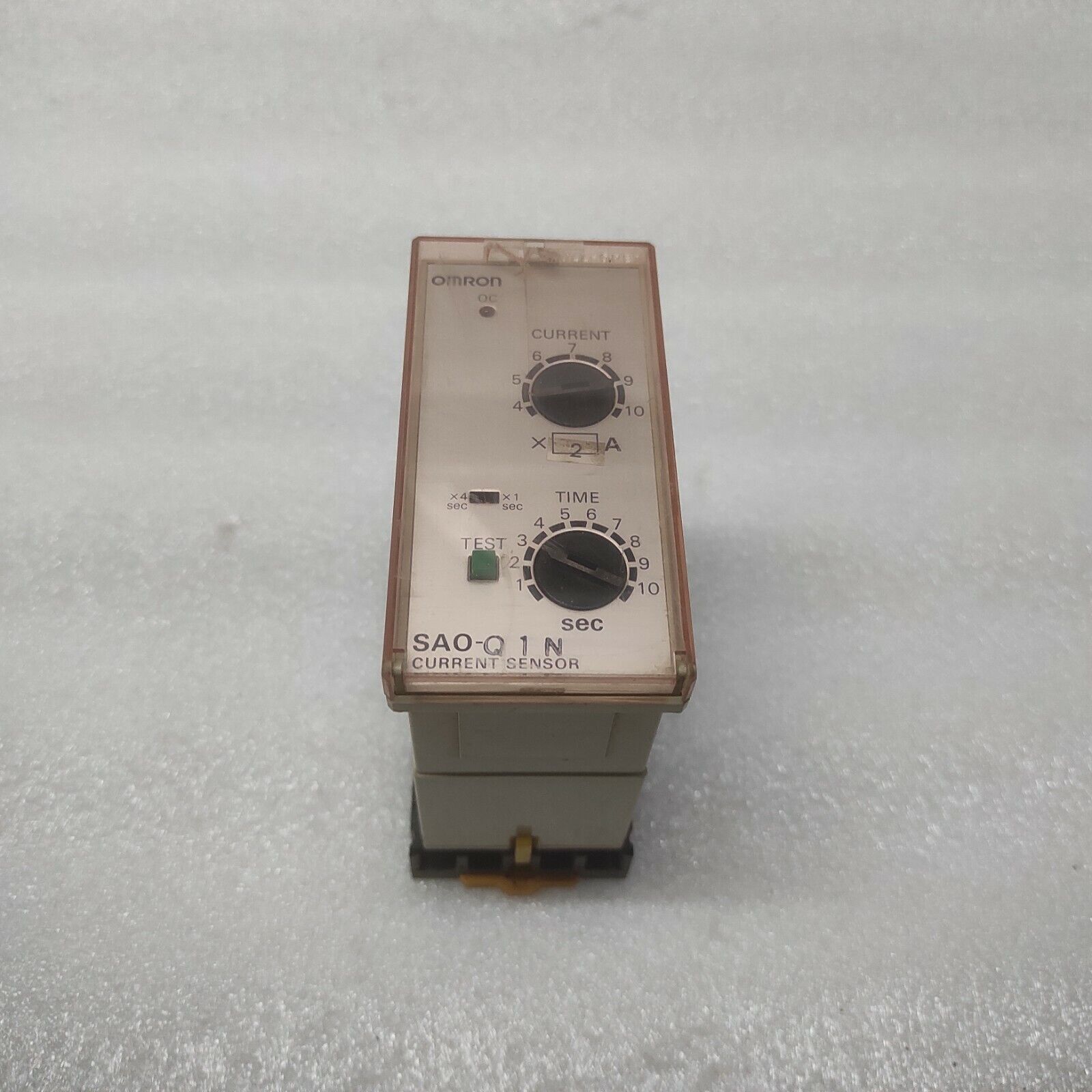 Omron SAO-Q1N Current Sensor 100-120 VAC SAOQ1N