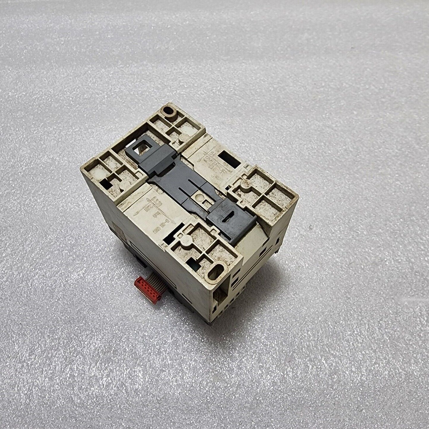 ABB XK08F1-A3.0 EXTENSION I/O MODULE 1SBP260104R1001 XK08F1 A3