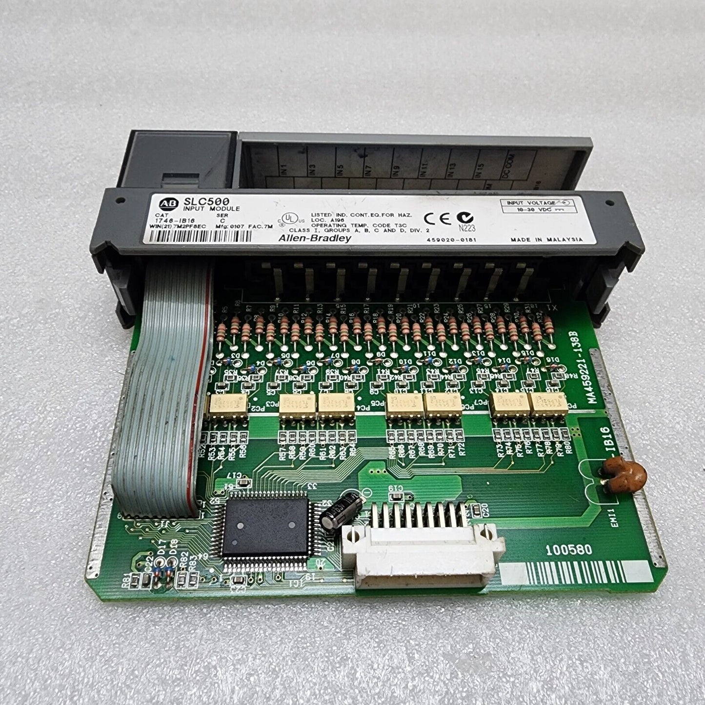 ALLEN BRADLEY CAT 1746-IB16 SLC 500 INPUT MODULE