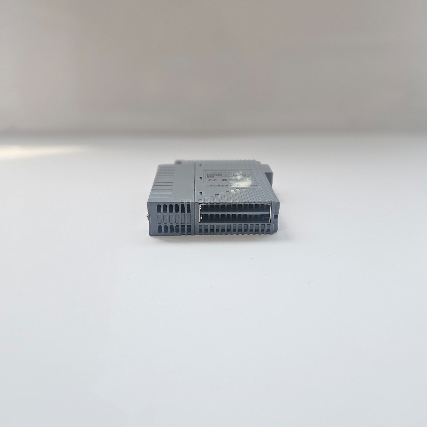 YOKOGAWA EC402-10 S1 BUS COUPLER MODULE