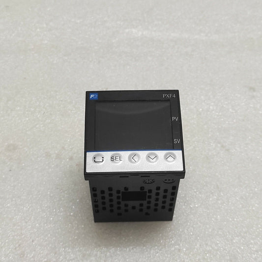 FUJI ELECTRIC PXF4 TEMPERATURE CONTROLLER PXF4AEA2-1VM00-P 100-240VAC