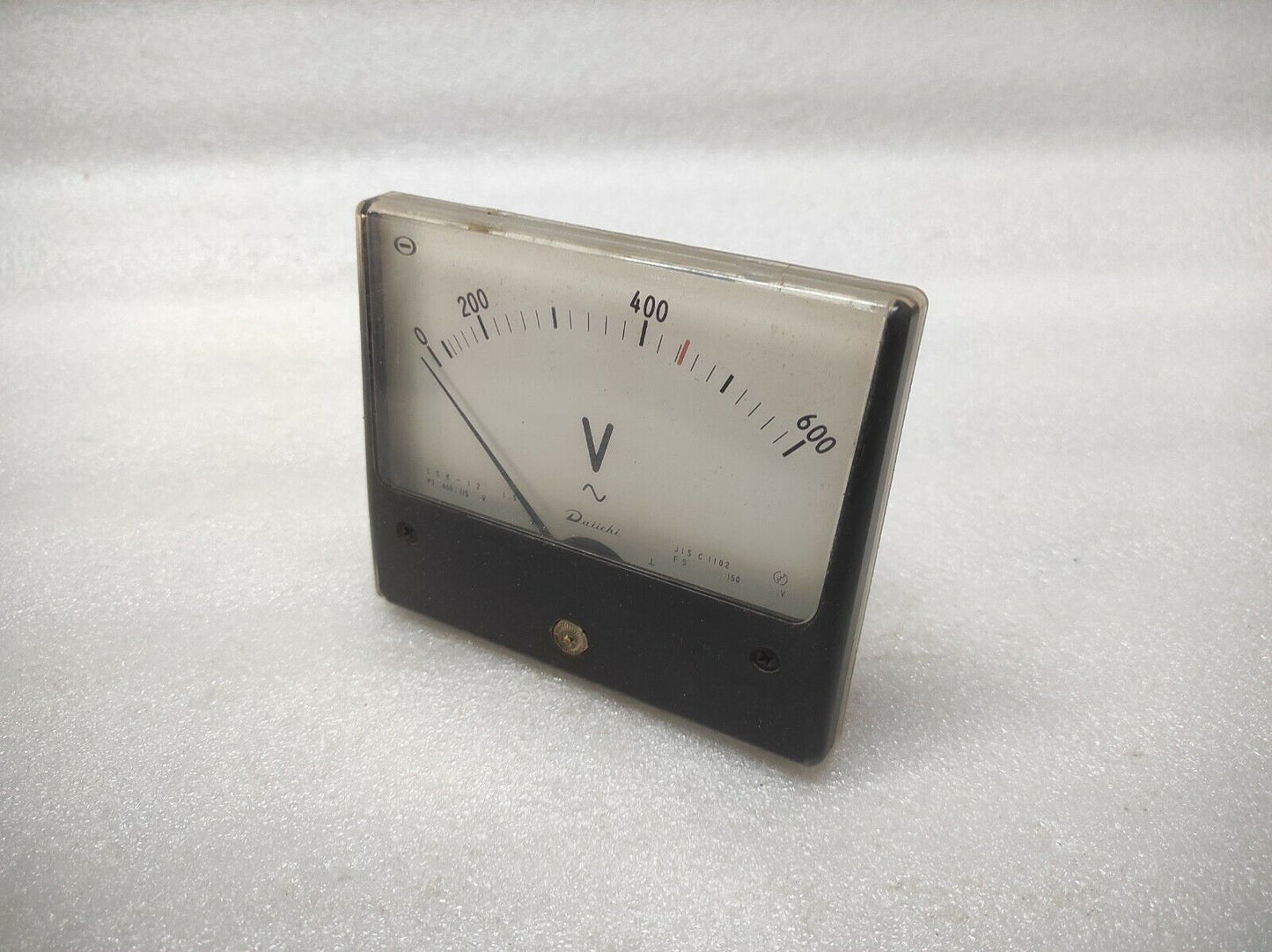 DAIICHI LSK-12 VOLTMETER PT 460/115V