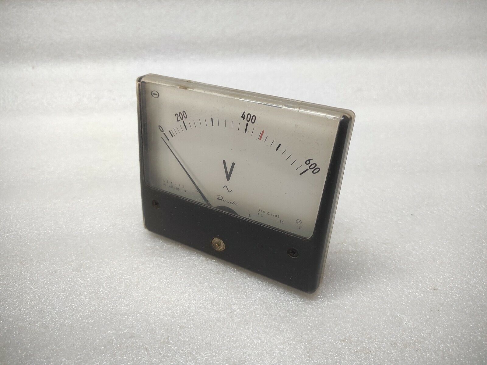 DAIICHI LSK-12 VOLTMETER PT 460/115V