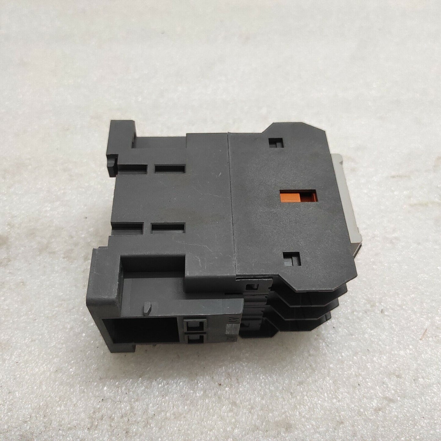 LS ELECTRIC MC-22B MAGNETIC CONTACTOR 22A COIL VOLTAGE 200-220V