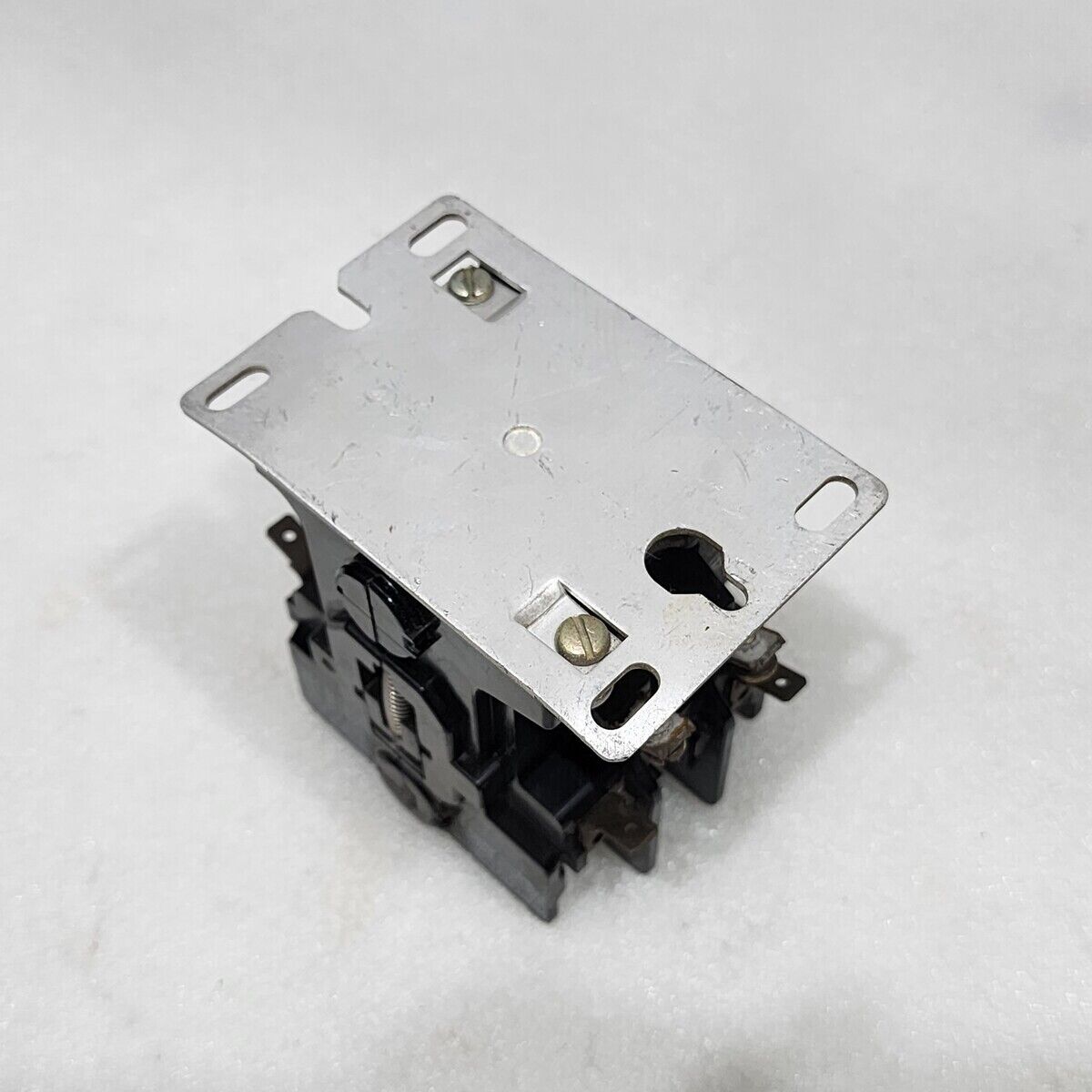 GOULD WESTMINSTER 2200 EB220AA MAGNETIC CONTACTOR 30A COIL VOLTAGE 110-120V