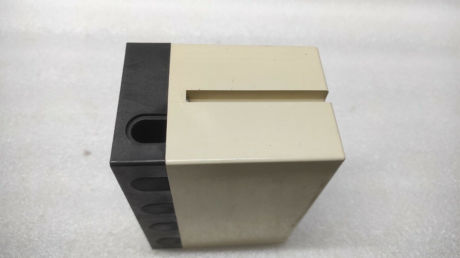 ELEKTRO APPARATEBAU OLTEN AG AS 2000-1 ALARM RELAY 220V